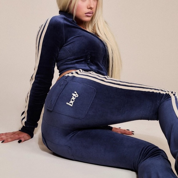 Body By Raven Tracy Velour Tracksuit Set - Picture 2 of 2